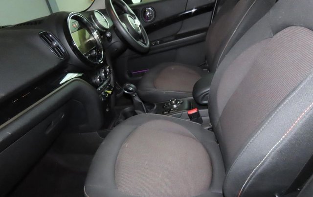 View our MINI COUNTRYMAN