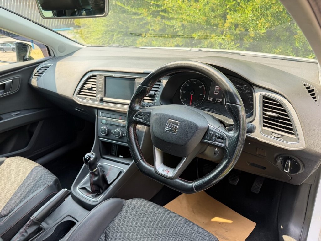 USED 2016 J SEAT LEON 2.0 TDI FR Hatchback 5dr Diesel Manual Euro 6 (s/s) (150 ps) BLUETOOTH, LEATHER, DAB, AC