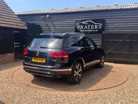 USED 2016 16 VOLKSWAGEN TOUAREG 3.0 TDI V6 BlueMotion Tech R-Line SUV 5dr Diesel Tiptronic 4WD Euro 6 (s/s) (262 ps) Px Welcome Finance Available