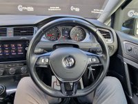 USED 2017 67 VOLKSWAGEN GOLF 1.0 TSI SE Nav Euro 6 (s/s) 5dr FDSH - CAMBELT - CARPLAY