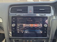 USED 2017 67 VOLKSWAGEN GOLF 1.0 TSI SE Nav Euro 6 (s/s) 5dr FDSH - CAMBELT - CARPLAY
