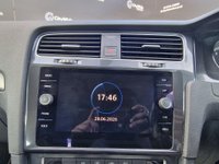 USED 2017 67 VOLKSWAGEN GOLF 1.0 TSI SE Nav Euro 6 (s/s) 5dr FDSH - CAMBELT - CARPLAY