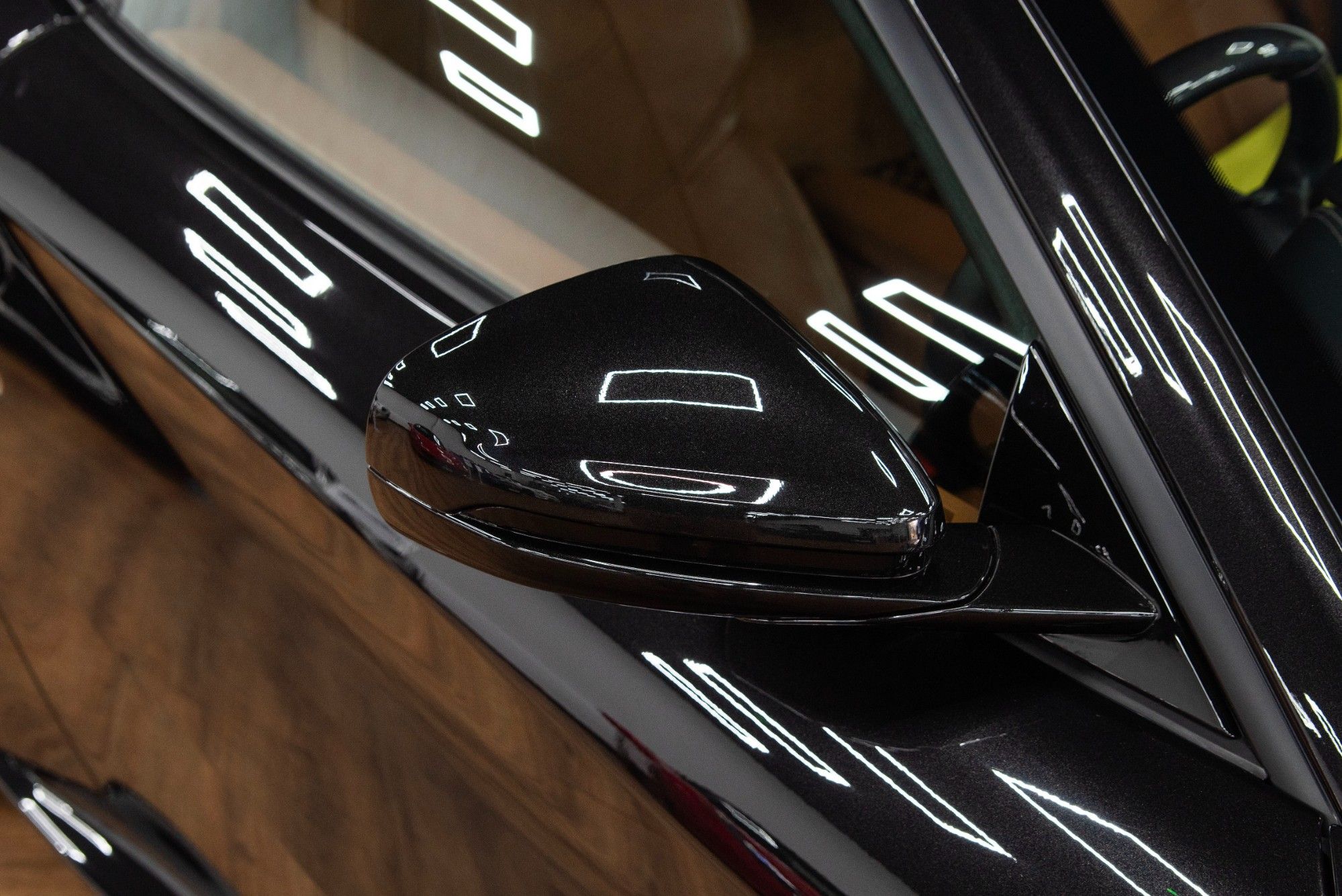 USED 2015 15 FERRARI F12 BERLINETTA 6.3 V12 Coupe 2dr 