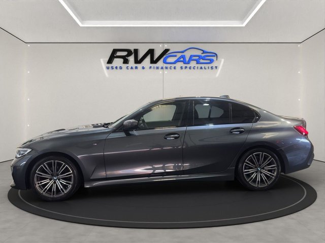 View our BMW 3 SERIES