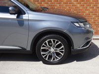 USED 2018 18 MITSUBISHI OUTLANDER 2.2 DI-D 4 Auto 4WD Euro 6 5dr SUNROOF, REV CAM, SAT NAV, FSH