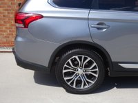 USED 2018 18 MITSUBISHI OUTLANDER 2.2 DI-D 4 Auto 4WD Euro 6 5dr SUNROOF, REV CAM, SAT NAV, FSH