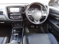 USED 2018 18 MITSUBISHI OUTLANDER 2.2 DI-D 4 Auto 4WD Euro 6 5dr SUNROOF, REV CAM, SAT NAV, FSH