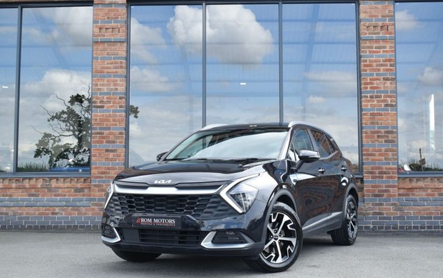 View our Kia Sportage 1.6 h T-GDi 3 SUV 5dr Petrol Hybrid Auto Euro 6 (s/s) (226 bhp)