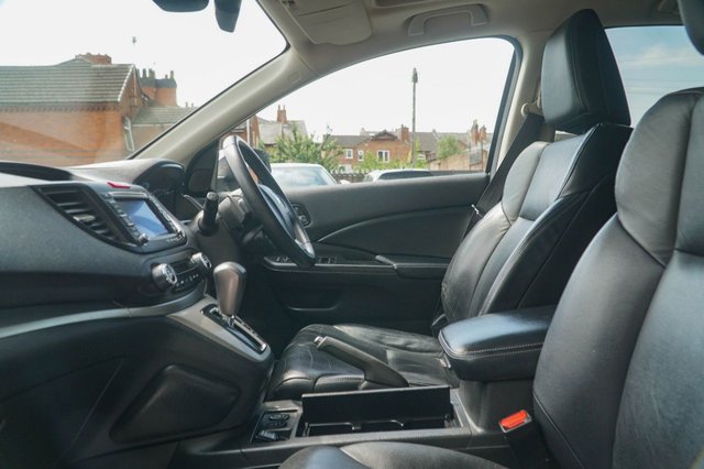 View our HONDA CR-V