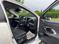 USED 2022 71 TOYOTA YARIS 1.5 VVT-h Design Hatchback 5dr Petrol Hybrid E-CVT Euro 6 (s/s) (116 ps) 
