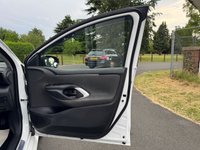 USED 2022 71 TOYOTA YARIS 1.5 VVT-h Design Hatchback 5dr Petrol Hybrid E-CVT Euro 6 (s/s) (116 ps) 