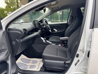 USED 2022 71 TOYOTA YARIS 1.5 VVT-h Design Hatchback 5dr Petrol Hybrid E-CVT Euro 6 (s/s) (116 ps) 