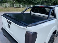 USED 2018 P NISSAN NAVARA 2.3 dCi N-Guard Pickup Double Cab 4dr Diesel Auto 4WD Euro 6 (190 ps) ** NO VAT **   BULL BARS + SUNROOF