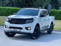 USED 2018 P NISSAN NAVARA 2.3 dCi N-Guard Pickup Double Cab 4dr Diesel Auto 4WD Euro 6 (190 ps) ** NO VAT **   BULL BARS + SUNROOF