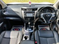 USED 2018 P NISSAN NAVARA 2.3 dCi N-Guard Pickup Double Cab 4dr Diesel Auto 4WD Euro 6 (190 ps) ** NO VAT **   BULL BARS + SUNROOF