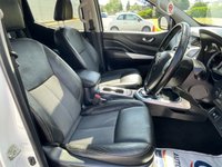 USED 2018 P NISSAN NAVARA 2.3 dCi N-Guard Pickup Double Cab 4dr Diesel Auto 4WD Euro 6 (190 ps) ** NO VAT **   BULL BARS + SUNROOF