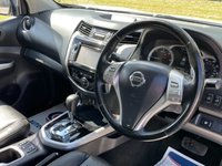 USED 2018 P NISSAN NAVARA 2.3 dCi N-Guard Pickup Double Cab 4dr Diesel Auto 4WD Euro 6 (190 ps) ** NO VAT **   BULL BARS + SUNROOF