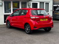 USED 2018 18 TOYOTA YARIS 1.5 VVT-i Icon Tech Hatchback 5dr Petrol CVT Euro 6 (111 ps) Full TOYOTA Service History  |  1 Owner From Brand New  |  2 Keys
