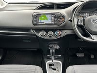 USED 2018 18 TOYOTA YARIS 1.5 VVT-i Icon Tech Hatchback 5dr Petrol CVT Euro 6 (111 ps) Full TOYOTA Service History  |  1 Owner From Brand New  |  2 Keys