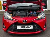 USED 2018 18 TOYOTA YARIS 1.5 VVT-i Icon Tech Hatchback 5dr Petrol CVT Euro 6 (111 ps) Full TOYOTA Service History  |  1 Owner From Brand New  |  2 Keys