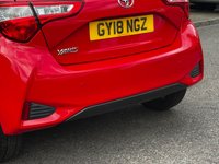 USED 2018 18 TOYOTA YARIS 1.5 VVT-i Icon Tech Hatchback 5dr Petrol CVT Euro 6 (111 ps) Full TOYOTA Service History  |  1 Owner From Brand New  |  2 Keys