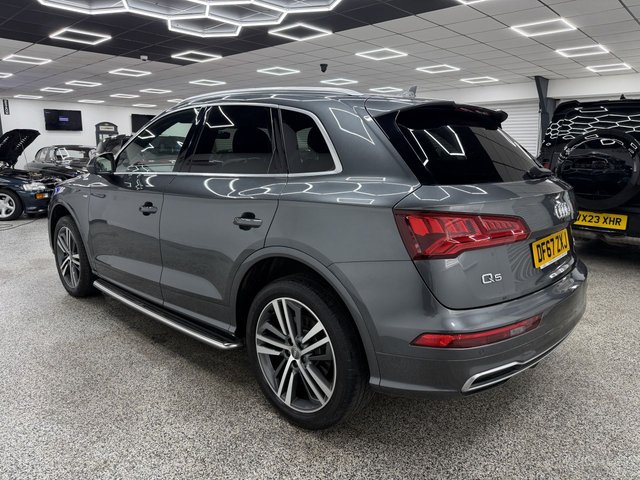 View our AUDI Q5