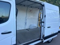 USED 2022 22 RENAULT MASTER 2.3 dCi 35 Business Panel Van 4dr Diesel Manual FWD MWB Medium Roof Euro 6 (135 ps) 