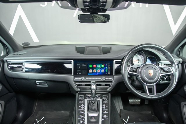 View our PORSCHE MACAN