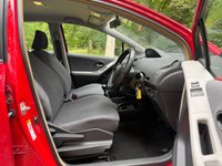 USED 2009 59 TOYOTA YARIS 1.33 Dual VVT-i TR Hatchback 5dr Petrol Manual Euro 4 (s/s) (101 ps) 