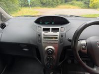 USED 2009 59 TOYOTA YARIS 1.33 Dual VVT-i TR Hatchback 5dr Petrol Manual Euro 4 (s/s) (101 ps) 