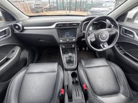 USED 2020 20 MG MG ZS 1.5 VTi-TECH Exclusive SUV 5dr Petrol Manual Euro 6 (s/s) (106 ps) BLUETOOTH, CRUISE CONTROL, CARPLAY