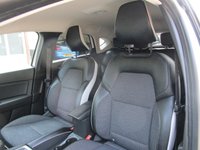 USED 2023 23 RENAULT CAPTUR 1.6 E-TECH techno SUV 5dr Petrol Hybrid Auto Euro 6 (s/s) (145 ps) 