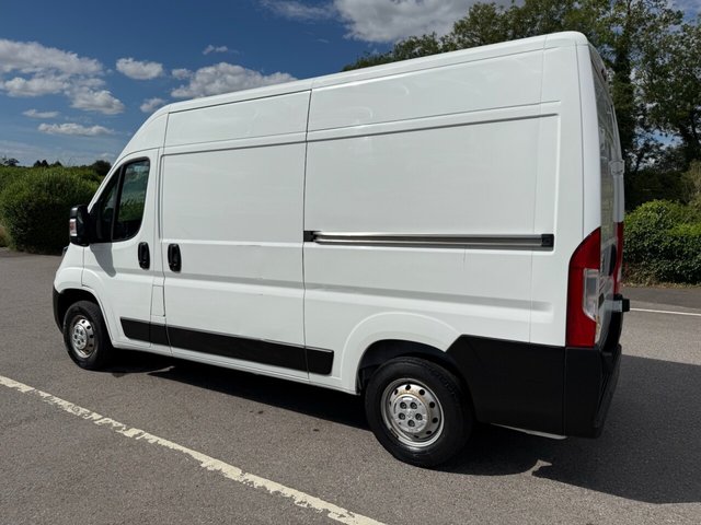 View our PEUGEOT BOXER