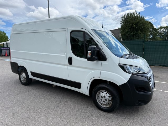 View our PEUGEOT BOXER