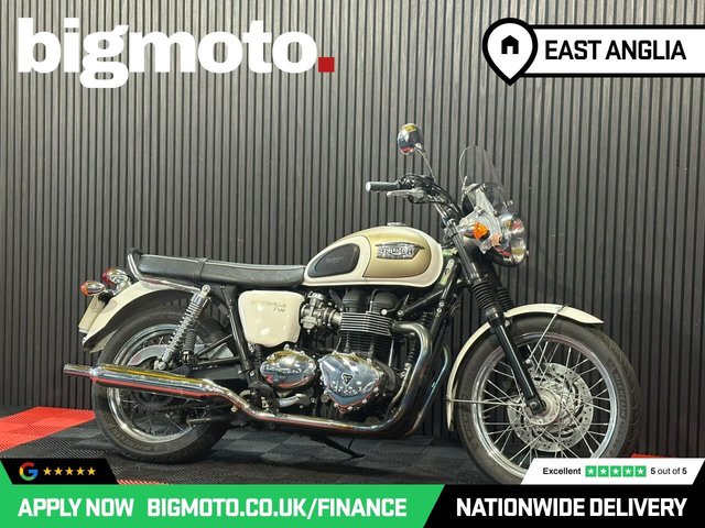 View our TRIUMPH BONNEVILLE T100