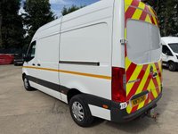 USED 2021 71 MERCEDES-BENZ SPRINTER 2.0 315 CDI Premium Panel Van 5dr Diesel Manual RWD L2 H2 Euro 6 (s/s) (150 ps) 