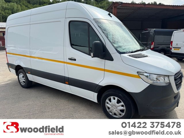 View our MERCEDES-BENZ SPRINTER