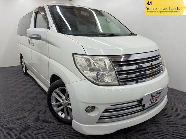 View our NISSAN ELGRAND E52