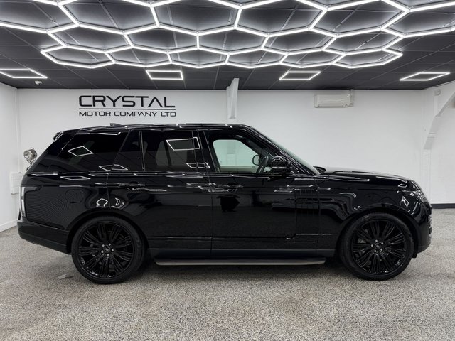 View our LAND ROVER RANGE ROVER