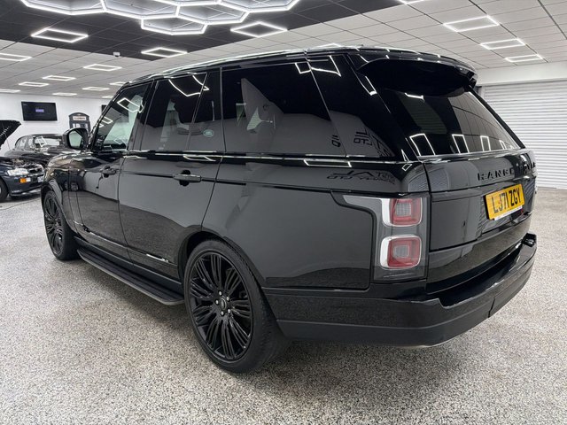 View our LAND ROVER RANGE ROVER