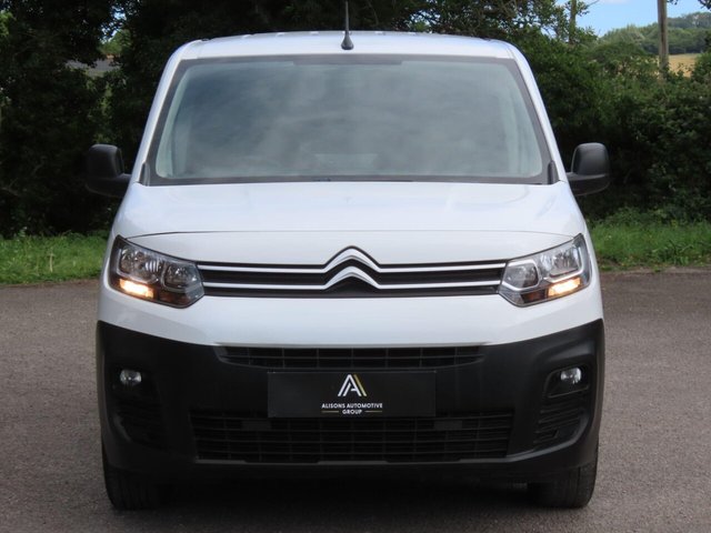 View our CITROEN BERLINGO