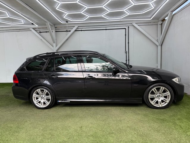View our BMW 3 SERIES