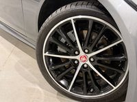 USED 2016 16 JAGUAR XE 2.0d R-Sport Saloon 4dr Diesel Auto AWD Euro 6 (s/s) (180 ps) 