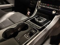 USED 2016 16 JAGUAR XE 2.0d R-Sport Saloon 4dr Diesel Auto AWD Euro 6 (s/s) (180 ps) 