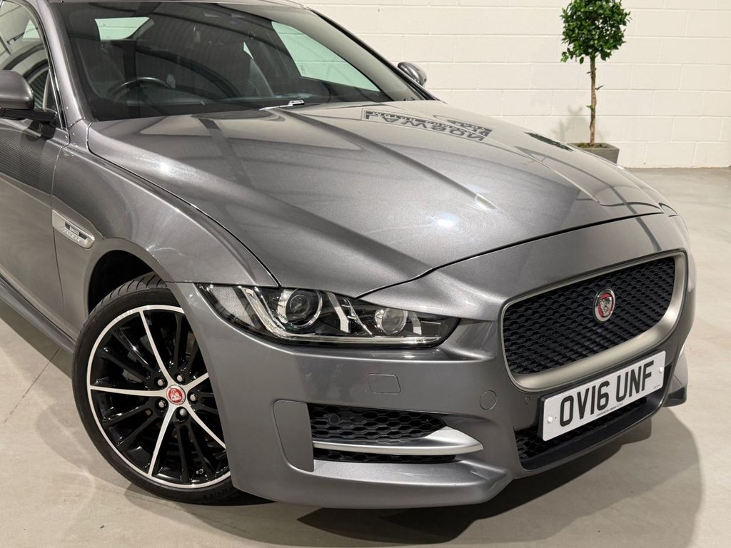 USED 2016 16 JAGUAR XE 2.0d R-Sport Saloon 4dr Diesel Auto AWD Euro 6 (s/s) (180 ps) 