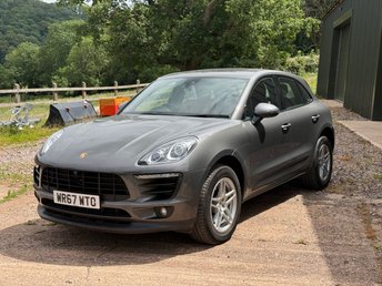 2017 PORSCHE MACAN