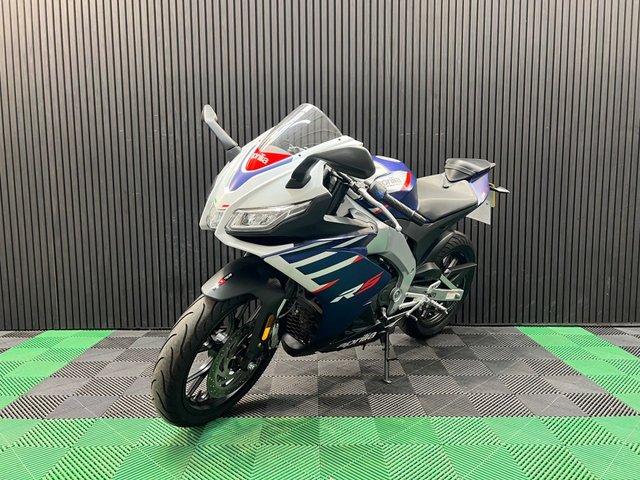 View our APRILIA RS 125