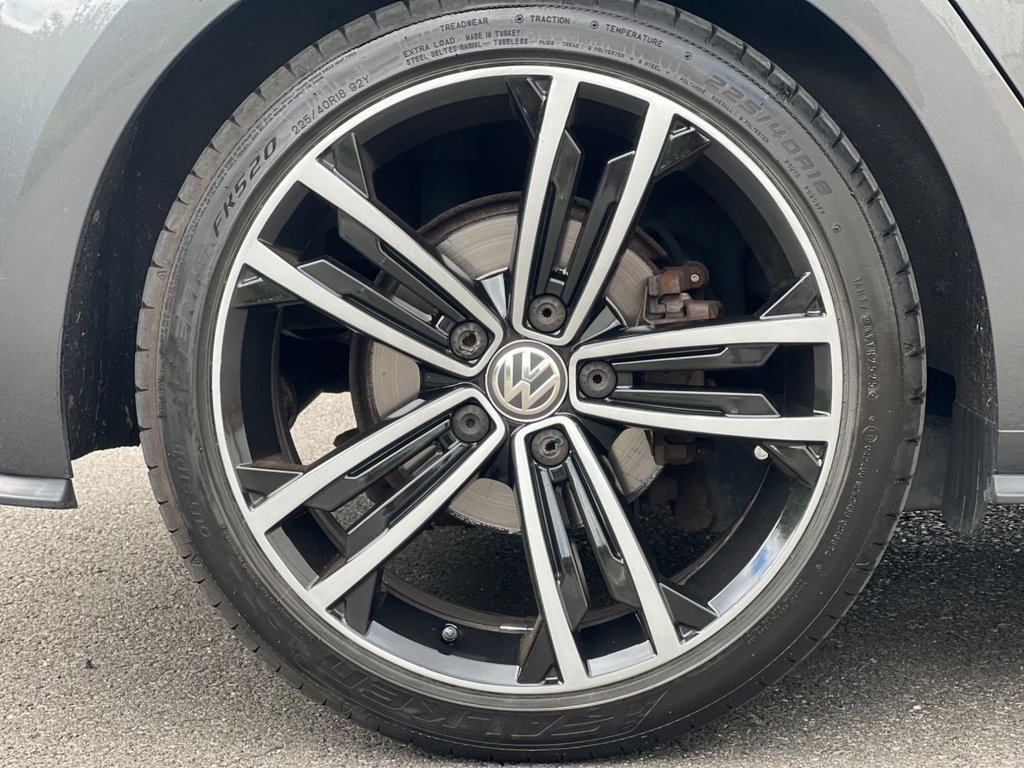 USED 2017 67 VOLKSWAGEN GOLF 2.0 TDI BlueMotion Tech GTD Hatchback 5dr Diesel DSG Euro 6 (s/s) (184 ps) **BESPOKE FINANCE PACKAGES**