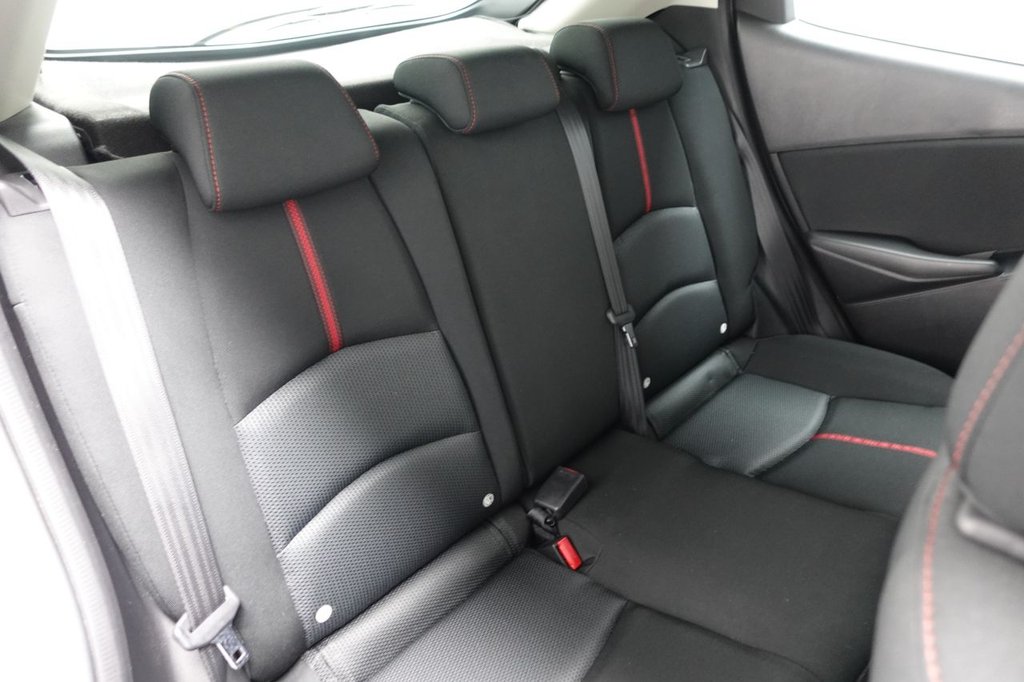 2017 Mazda MAZDA2 — image 9