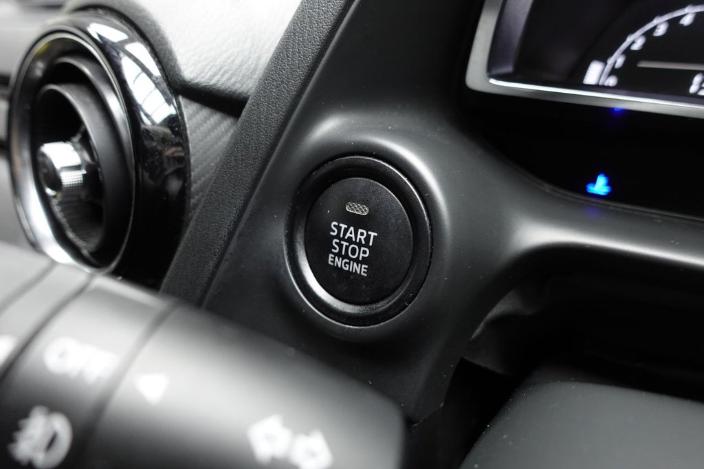 2017 Mazda MAZDA2 — image 19